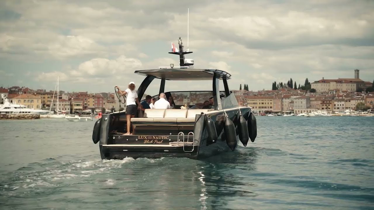 LUX NAUTIC / Rent a boat Rovinj