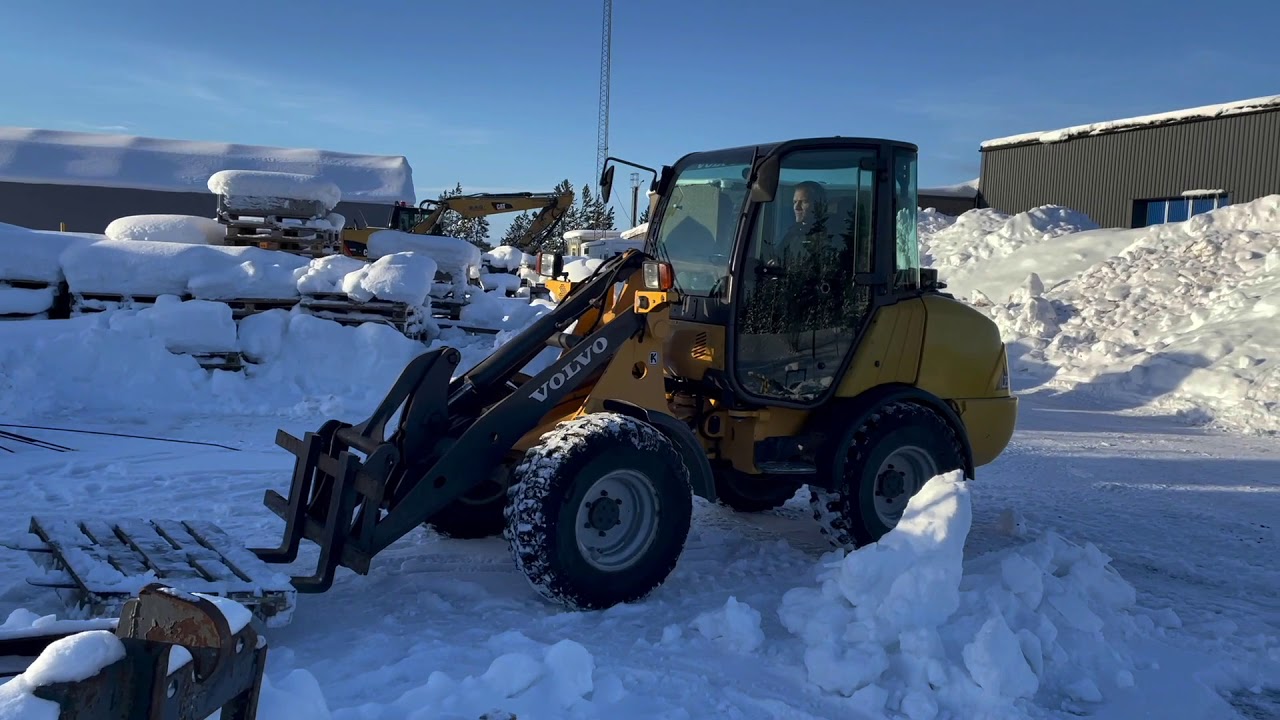 Köp Hjullastare Volvo L25B på Klaravik