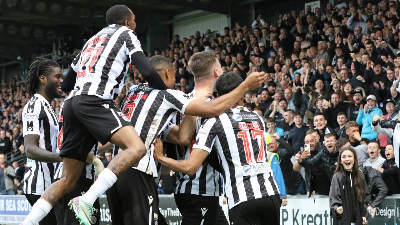 St Mirren v Hearts  Scottish Premiership, Paisley, Scotland, 15th May 2024