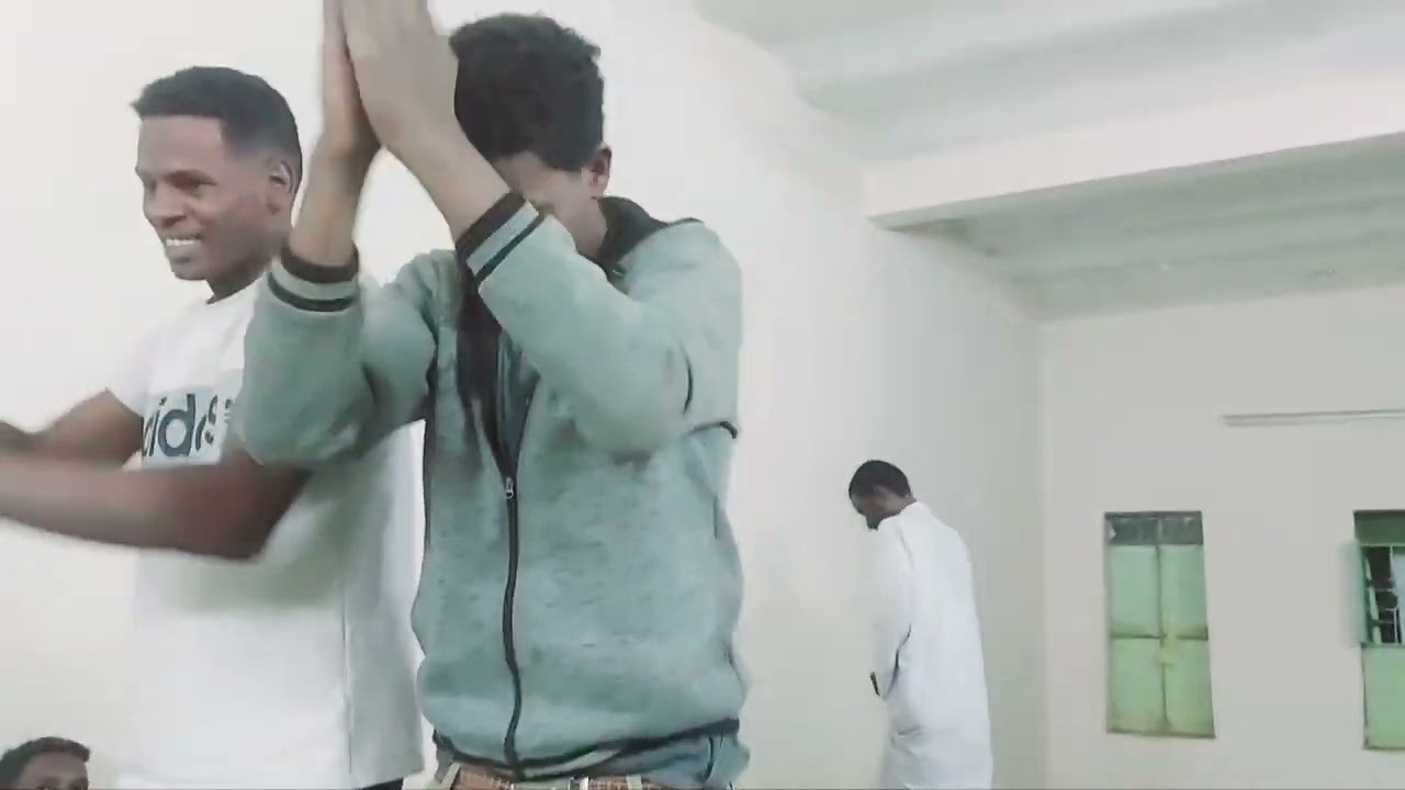 شيخنا البيهو عزتنا في مدح الشيخ أحمدعبدالباقي بن الشيخ دفع الله الصائم ديمه اداء أبنائه بالجريف شرق
