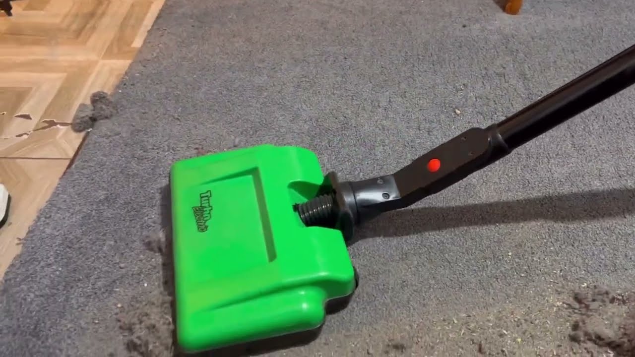Numatic Henry Hound - big mess test | Fluff, fine dirt test & pile attack