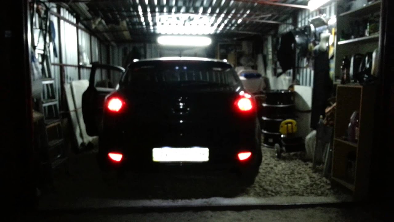 сравнение ламп:  P21-5W, 14smd5050W, 1157 7.5W-10-20v-R