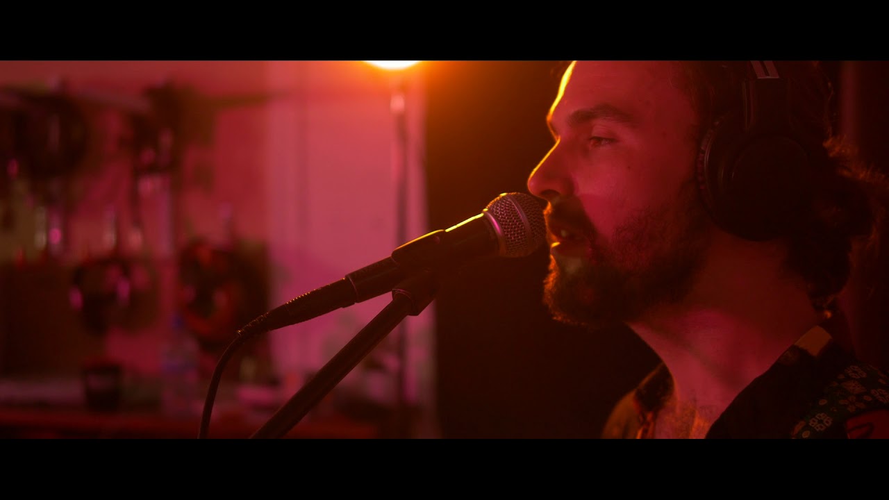 Beach for Tiger - Toffee (Live at SS2)
