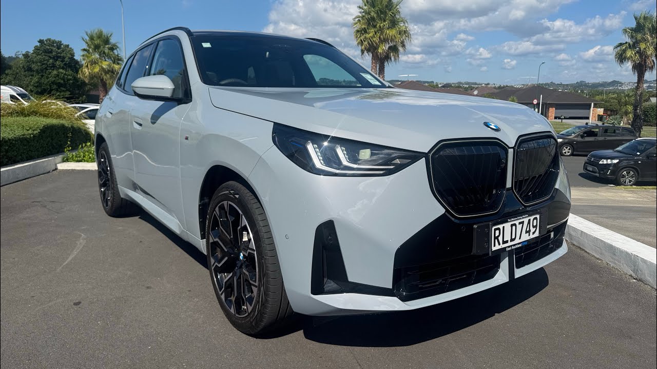 BMW X3 30e xDrive Walkaround video - East Auckland BMW