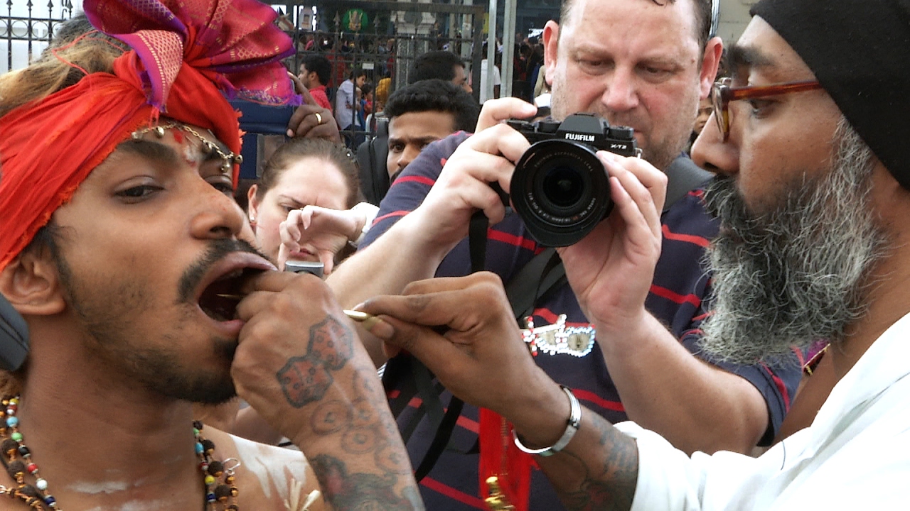 Thaipusam Singapore - A Walk with GOD (Part 1: Chariots)