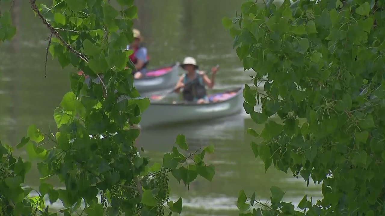 High water levels at Chatfield Reservoir have residents enjoying outdoor recreation