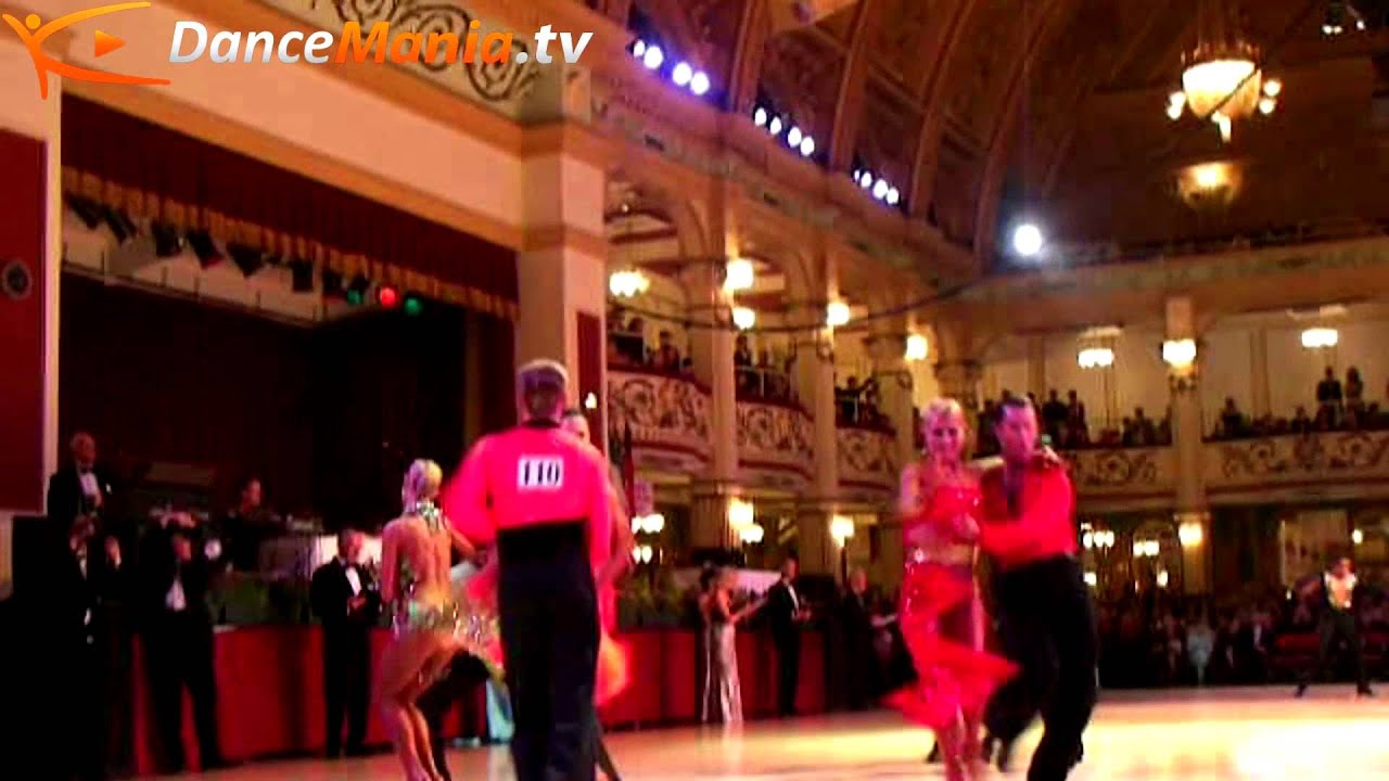 Neil Jones & Ekaterina Sokolova (ENGLAND) - Chacha (Blackpool 2009 Amateur Latin)