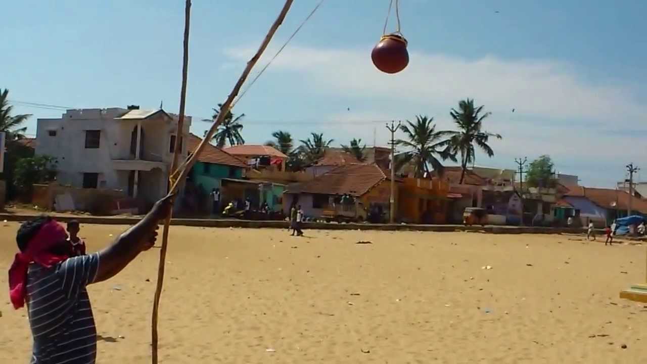 Enayam Puthenthurai நங்கூரம் 2013.