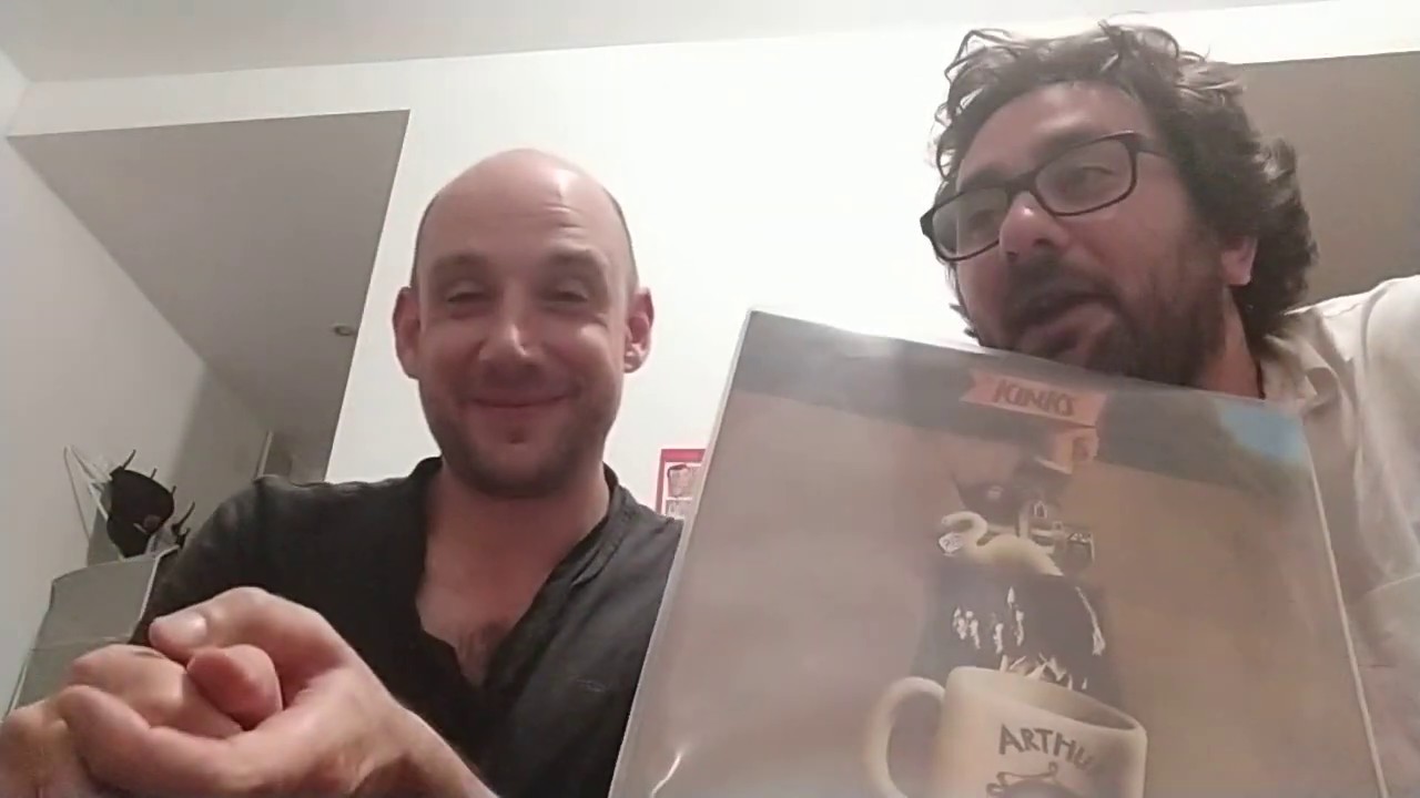 VidsVinyl Episode 6 - Je fouille dans la collection des copains - Chez Benjamin - Part 2
