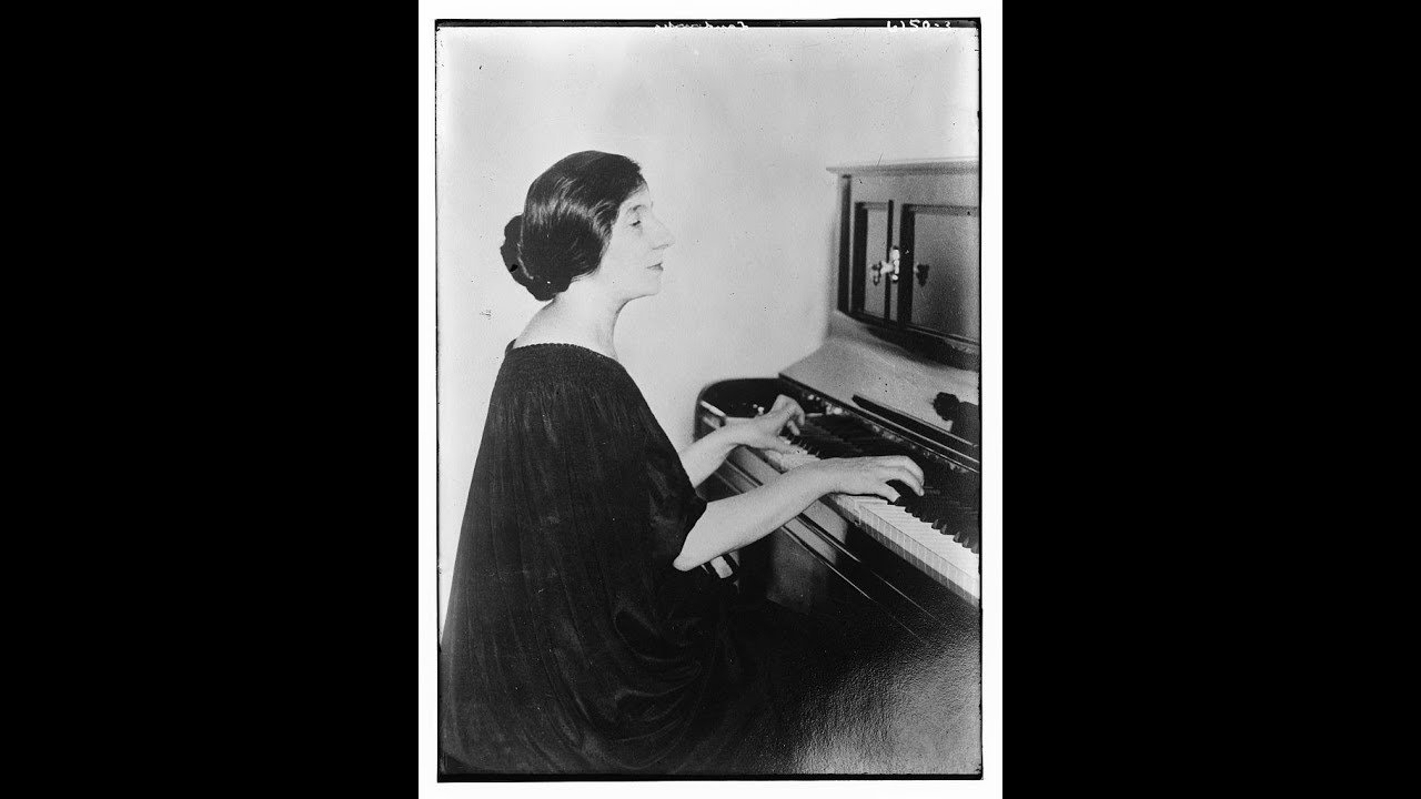 Wanda Landowska plays Mozart Sonata KV 332 in F major (1938 rec.)