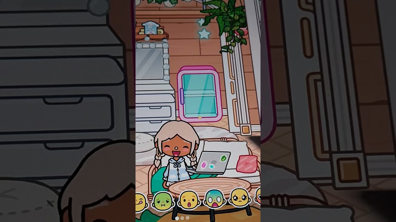 Sick day! 🤮🤒😭 (With voice) 