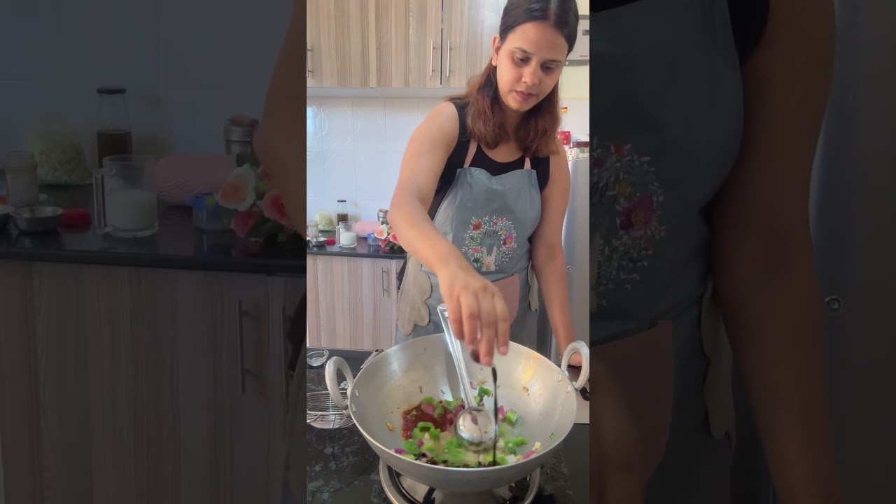 Restaurant style dry Manchurian || Manchurian recipe #food #tiffinbox #recipe