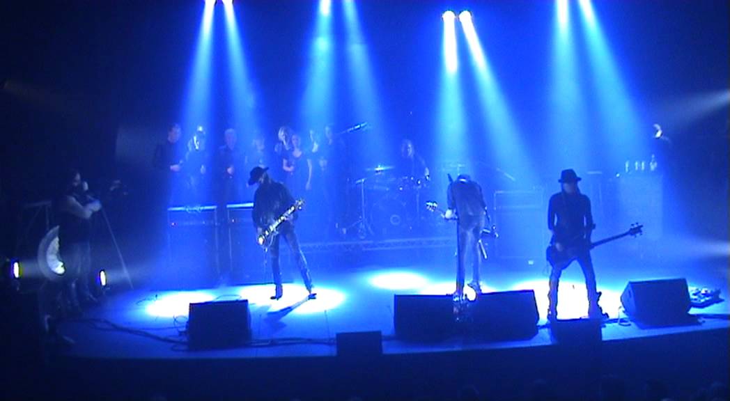 S&oacute;lstafir - Svartir Sandar (Live @ Gamla B&iacute;&oacute; 09.02.2012)