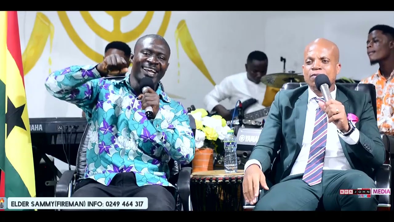 Elder Sammy And Prophet Nana David Sings A PURE Pentecost (Communion) Praises.. Waaw ooh..