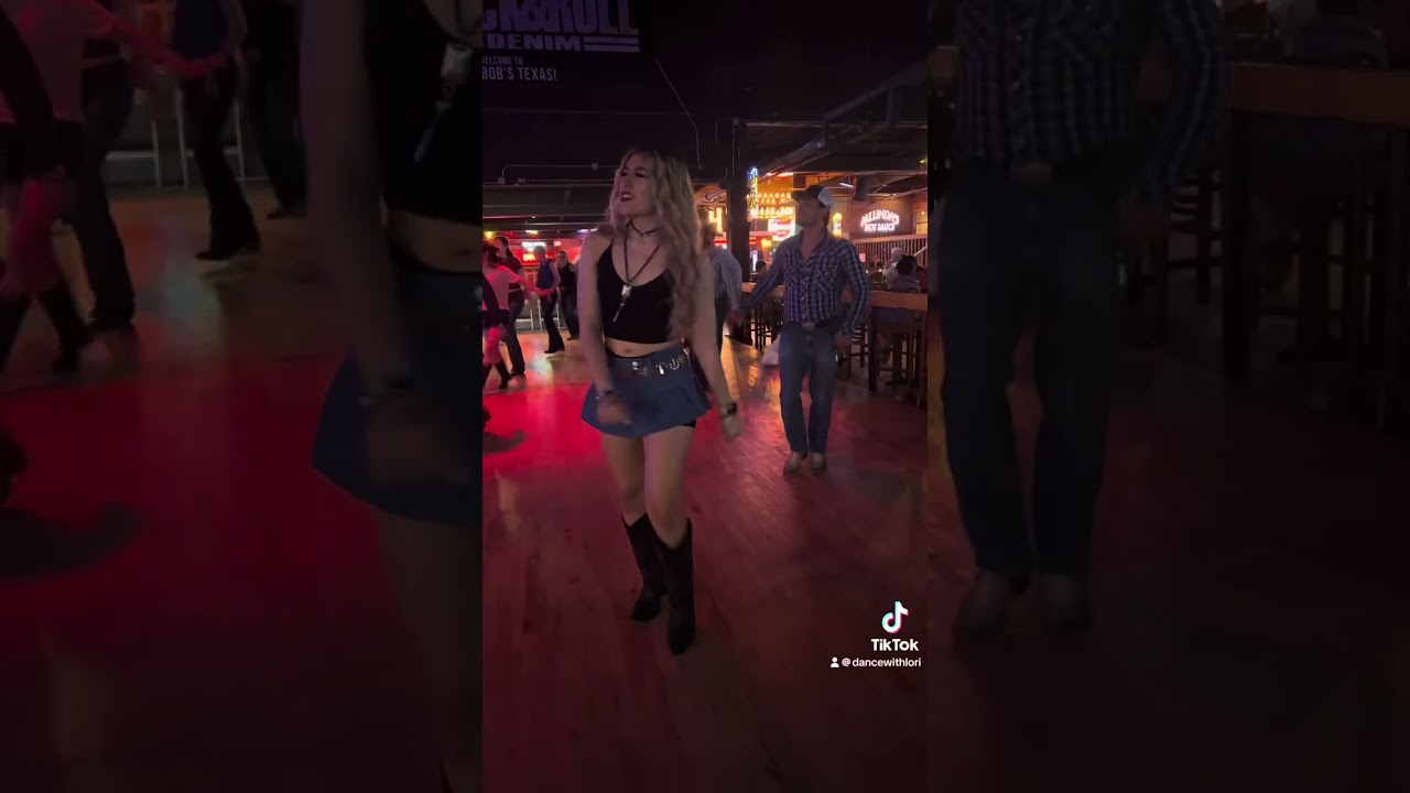 Alabama Chasin’ Line Dance - 🎶 Ala-Damn-Bama by Martin McDaniel 🎶 