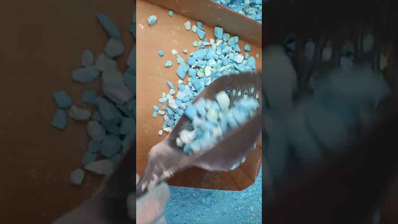 #sifting #siftingchalk #siftingchalkpebbles #asmrsifting