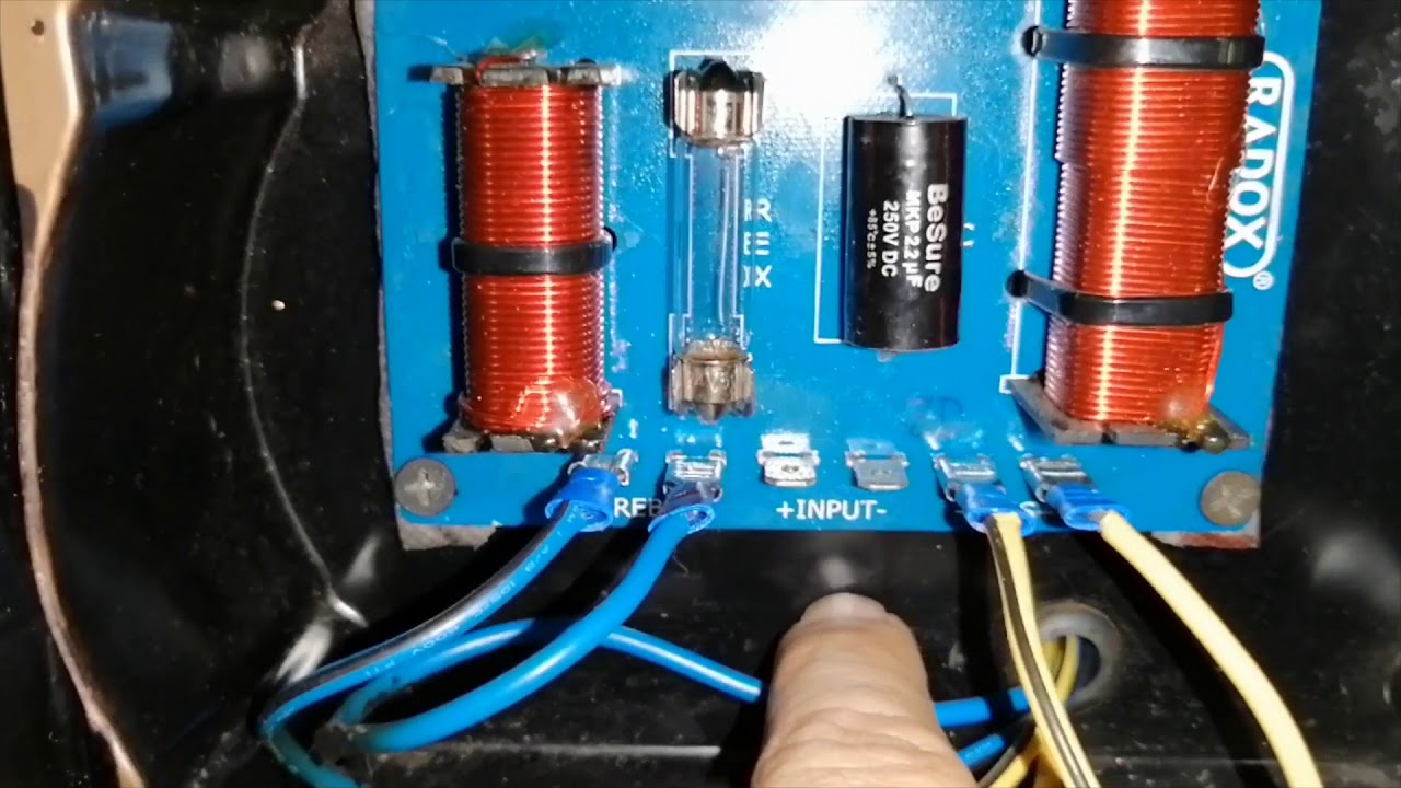 COMO HACER PASIVAS UNAS BOCINAS AMPLIFICADAS (MACKIE SRM 450)