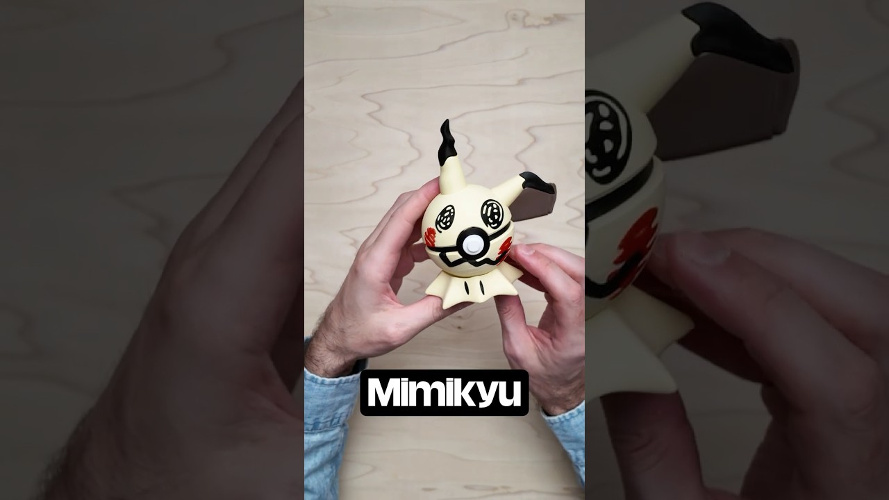 37/365 - Mimikyu Pokeball