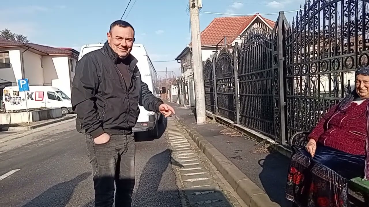 Ion este chemat de politie