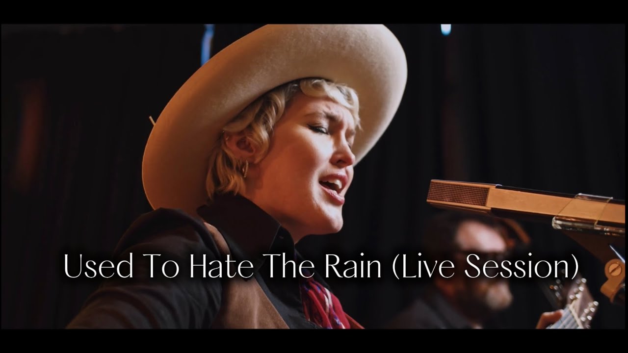 Used to Hate the Rain (Live Session) - Ashley Campbell