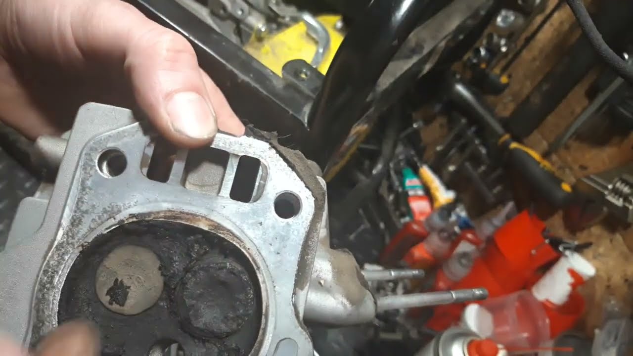 Бензогенератор 2кВт-3.5кВт - не запускається, пропала компресія
