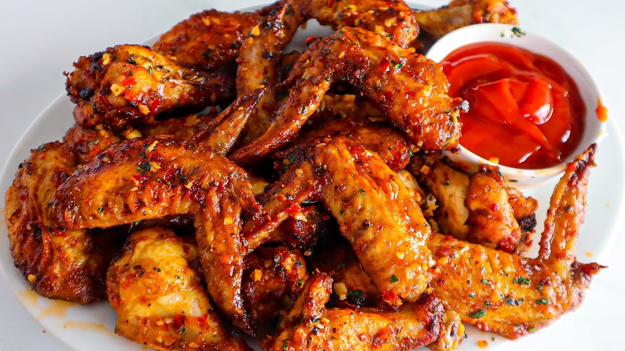The Best Extra Crispy Chicken Wings Recipe. Easy and Quick Chilli Garlic Chicken Wings.