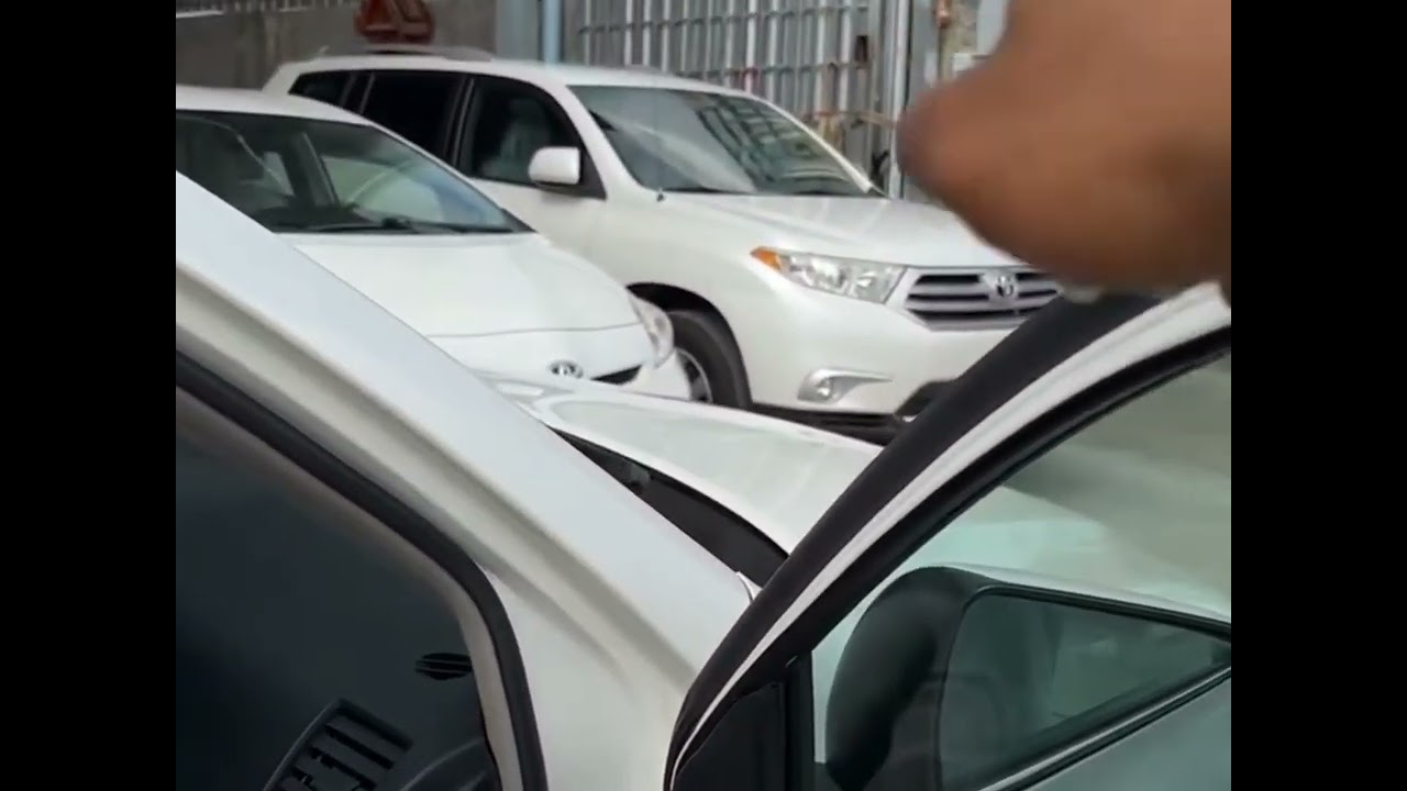 #_highlander_2012_V4_half_full_ប៉ុង1_កៅអី3ជួរ