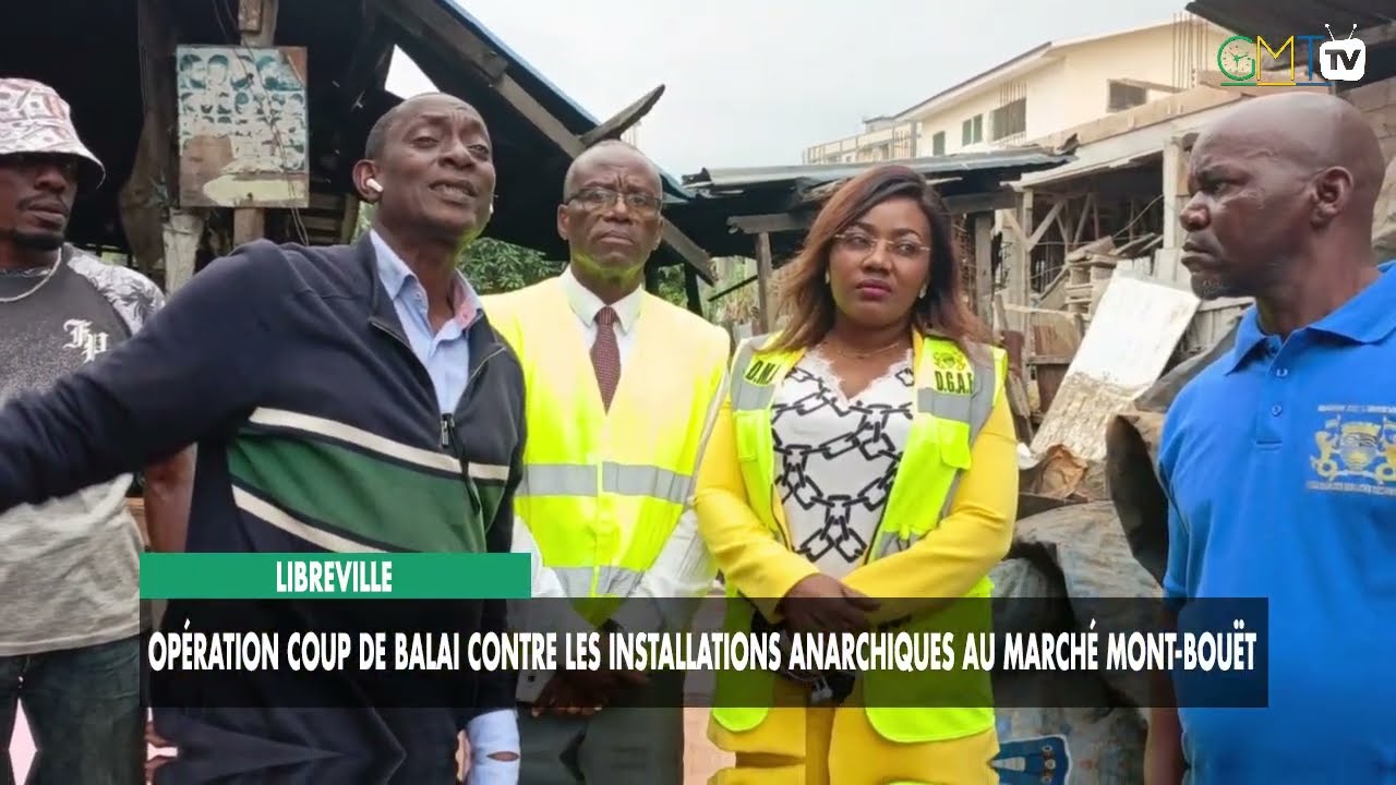 [#Reportage]  Opération coup de balai contre les installations anarchiques au marché Mont-Bouët