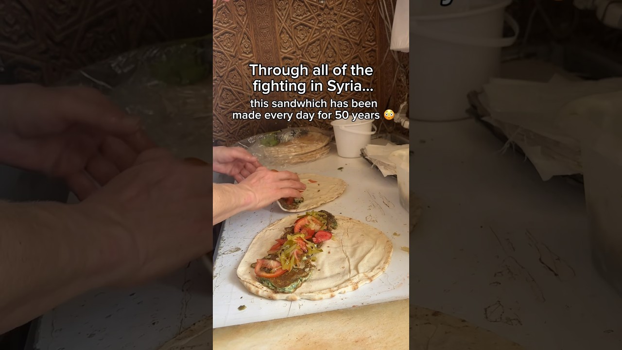 The sandwich that survived the Syrian war #sandwhich#foodvlog#syria#middleeast#middleeasternfood
