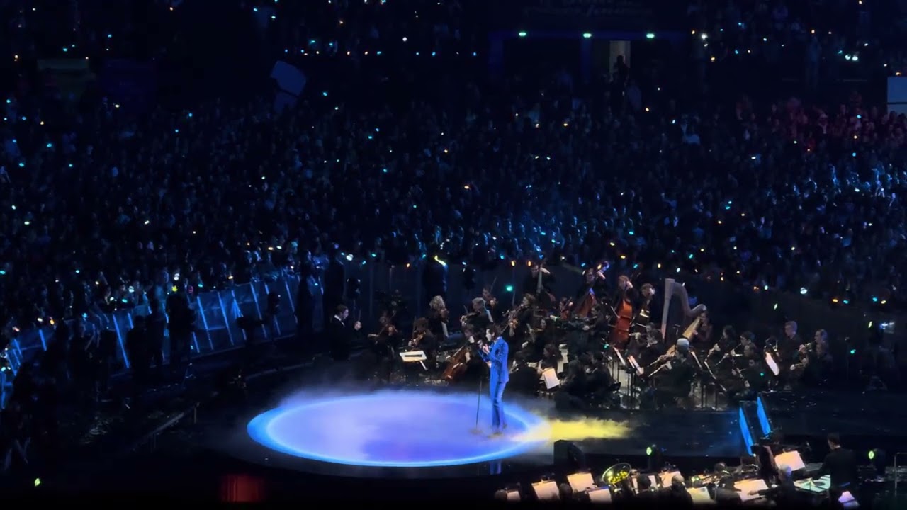 Mika live in Paris (Paris La Défense Arena) - January 22 2025