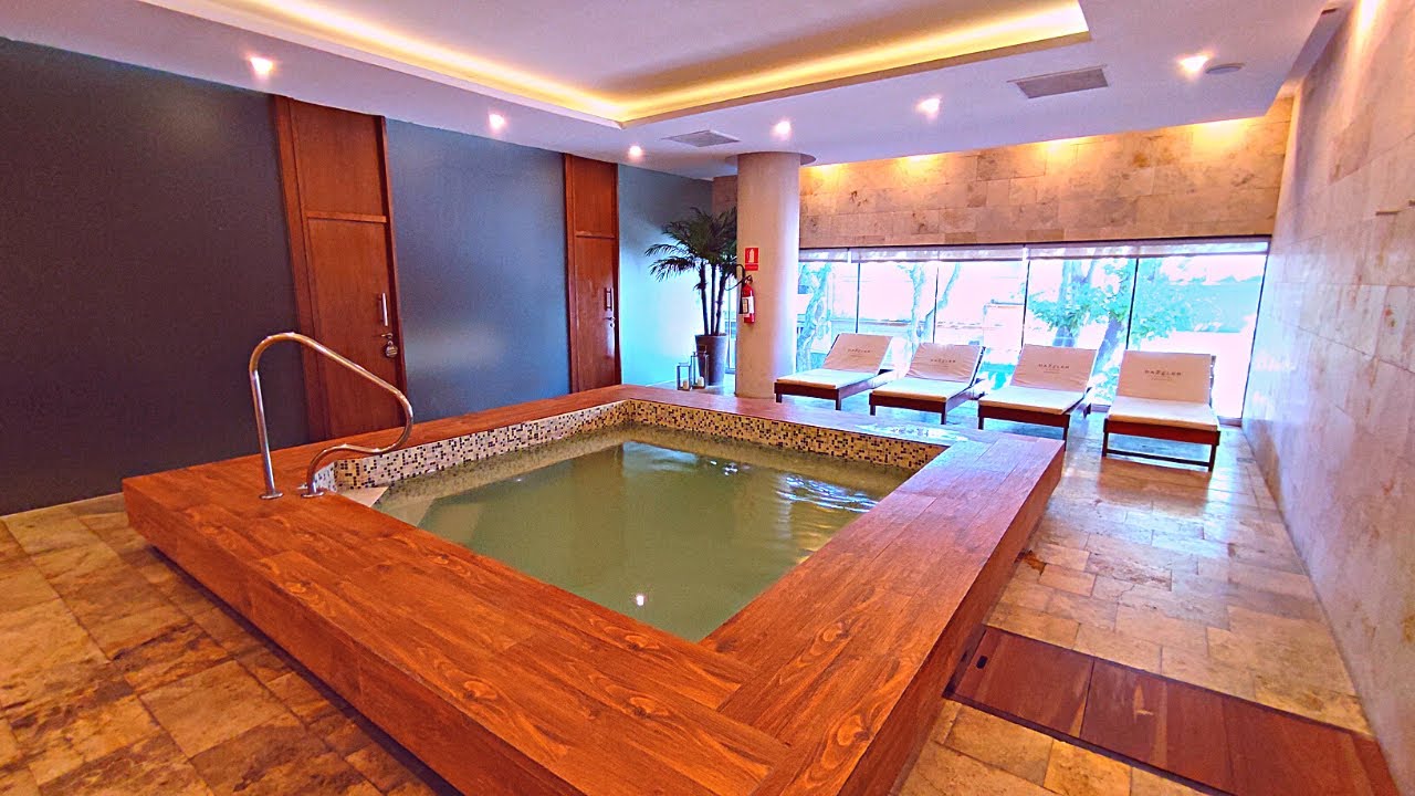 DAZZLER BY WYNDHAM Montevideo | This hotel was NOT what I expected