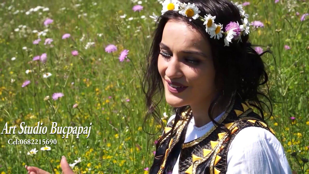 KENGE DHE VALLE TROPOJANE