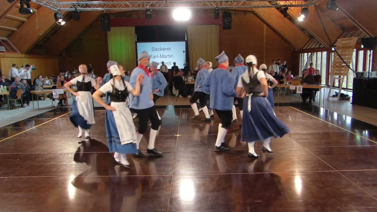 Pflichttanz Mehrpaar 2024