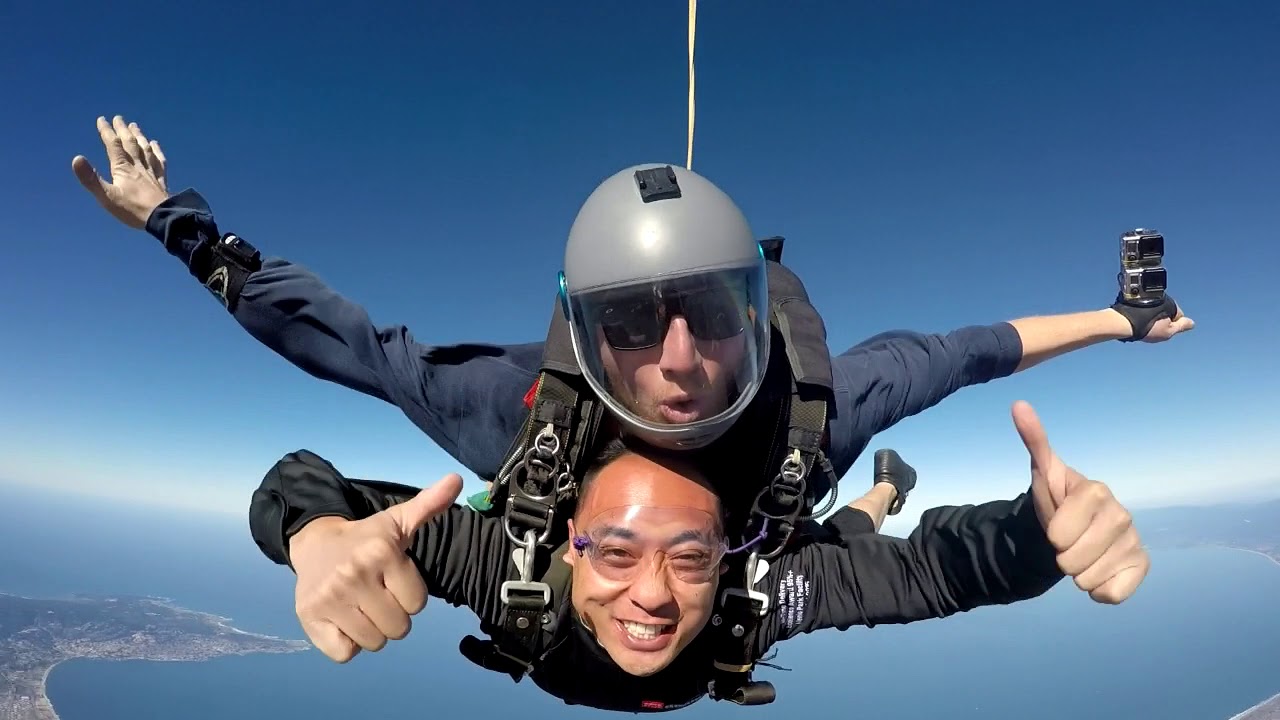 My 1st Tandem Skydive!!! - 18,000 ft @ Skydive Monterey Bay, CA
