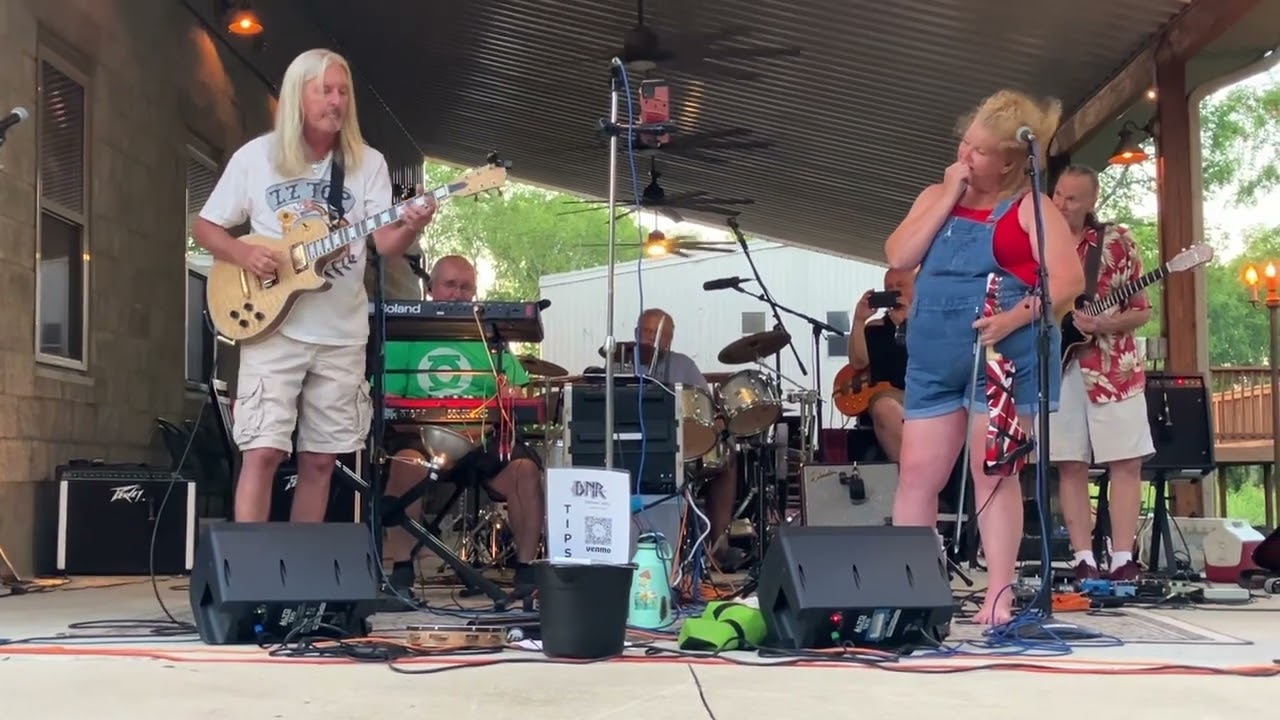 Star Spangled Banner - Mark &ldquo;Sparky&rdquo; Matejka of Lynyrd Skynyrd