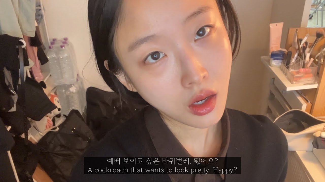 feat. 박기볼레 Cockroach  Makeup / Desserts / Cat / Art Girl Stuff 