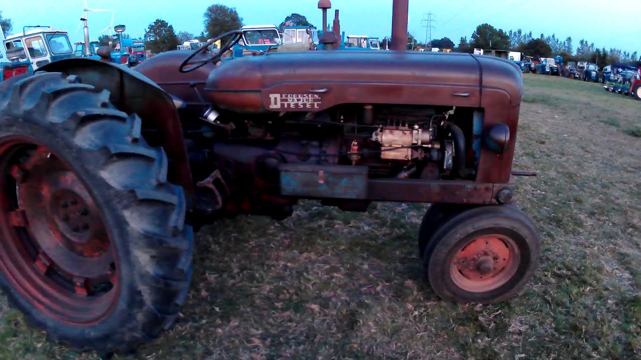 1956 Roadless Fordson E1A New Major Tricycle 3.6 Litre 4-Cyl Diesel Tractor (38 HP)