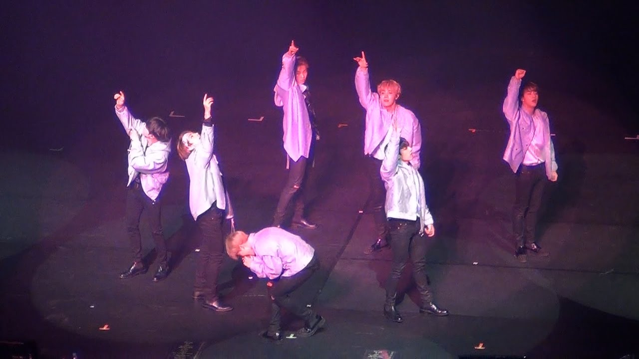 170320 BTS The Wings Tour in Brazil Fancam Part 2 - Members Intro + Am I Wrong