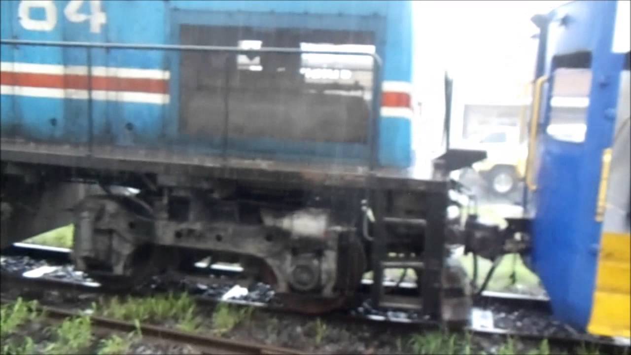 Cruce de Trenes del Incofer en el Apartadero de La Sabana