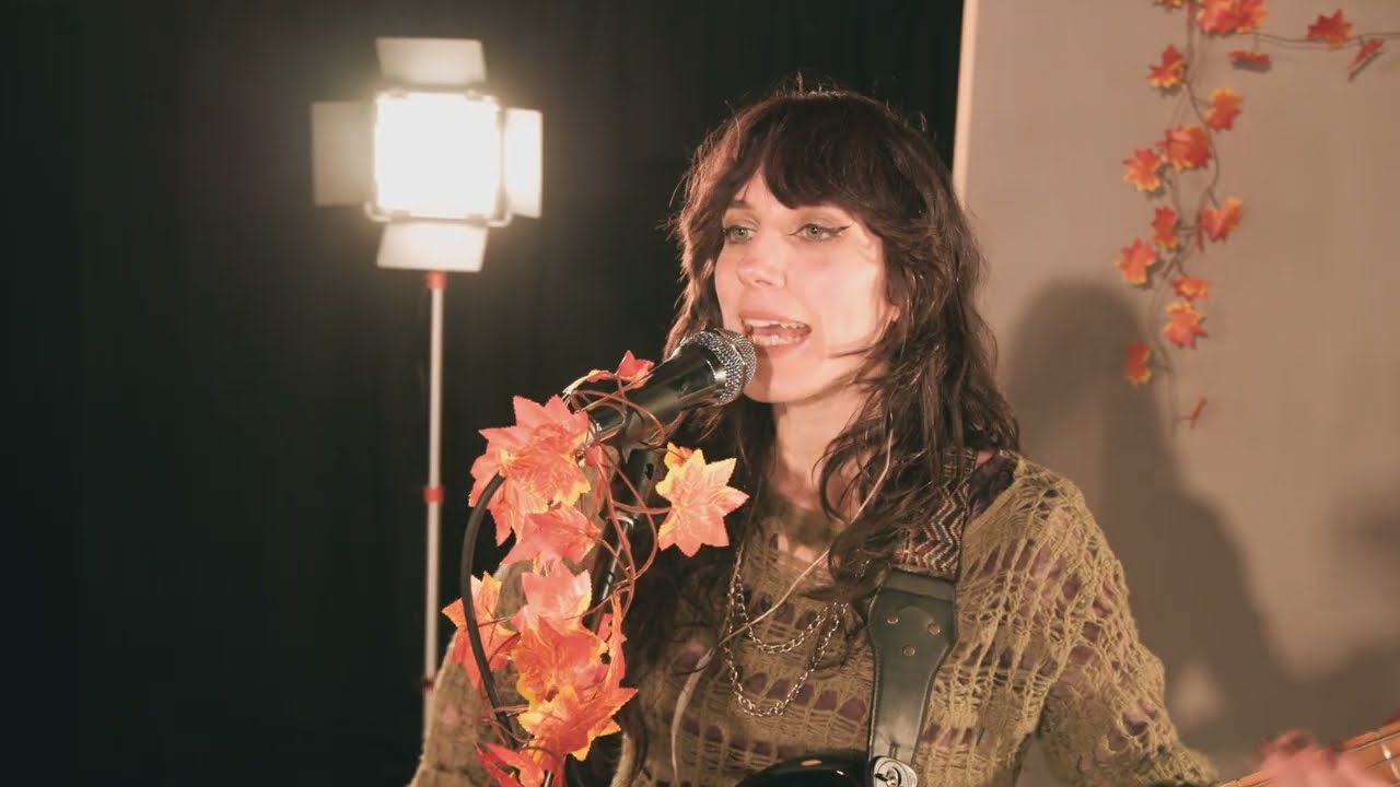 Moss Valley - Creature (Live session)