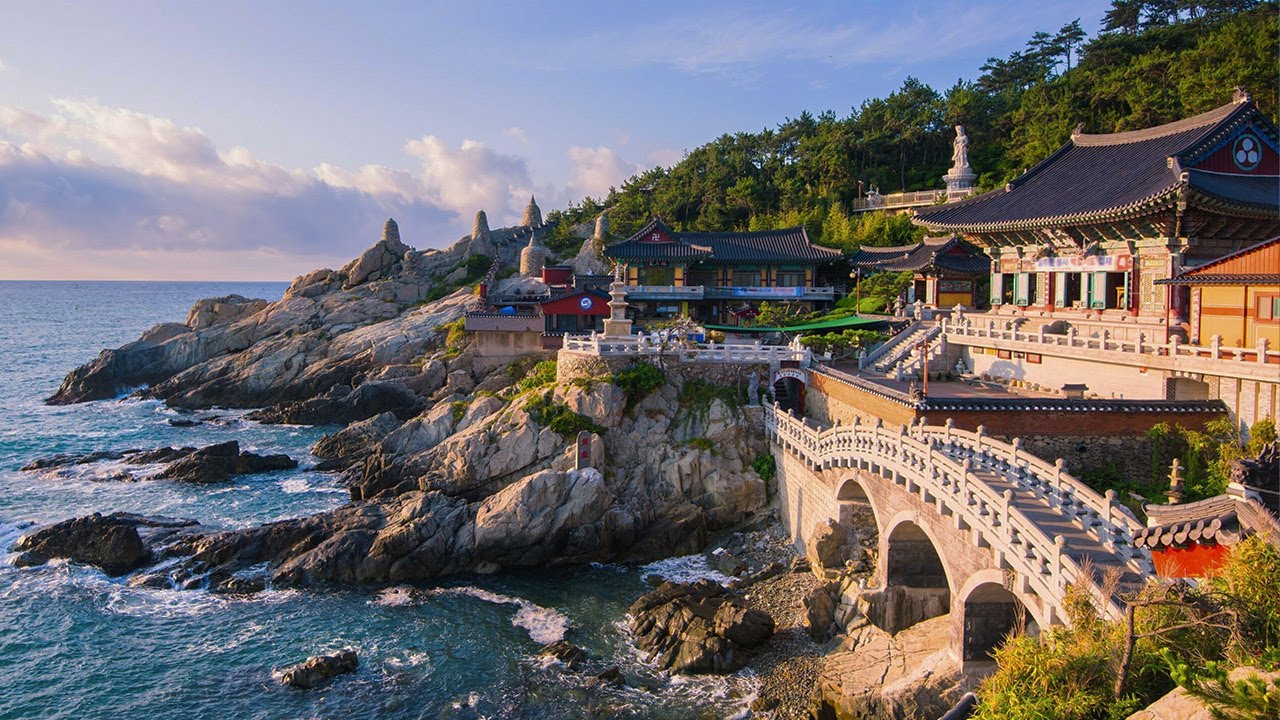 [4K] Walking in Haedong Yonggungsa Temple, Busan, South Korea