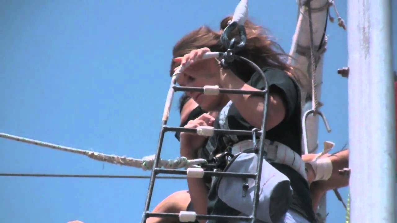 MY FIRST TRAPEZE EXPERIENCE!