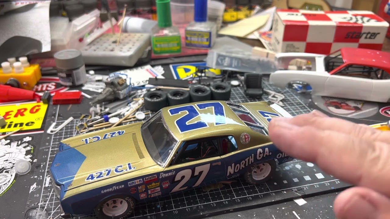 2023 Nascar group build
