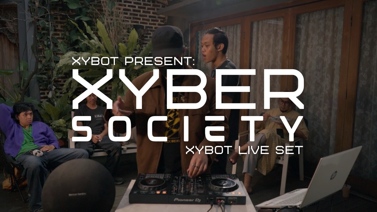 XyBot Present: XyBer Society 001 