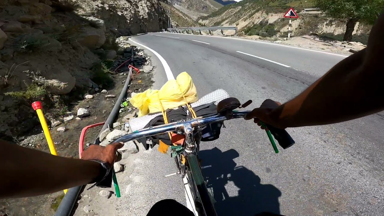 DANGEROUS ROAD | MANALI TO LEH ON CYCLE IN GEMUR | LADAKH CYCLE EP - 52