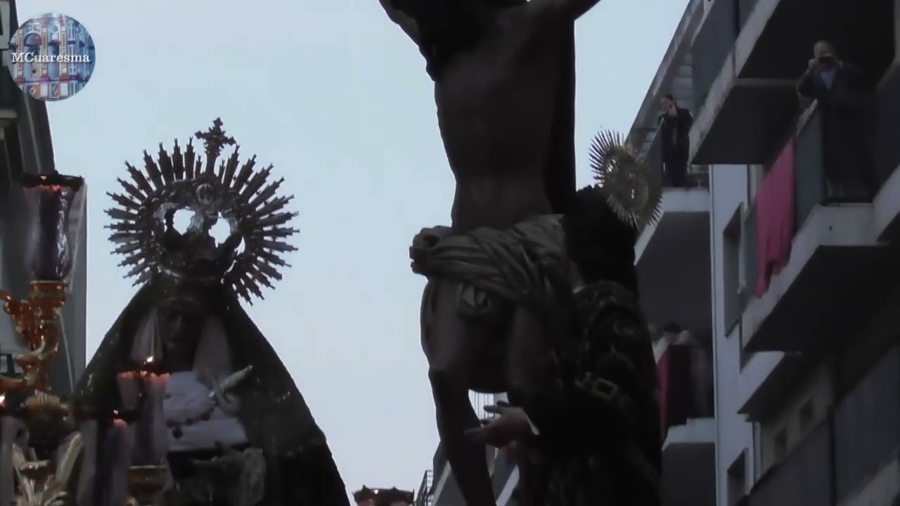 IMPRESIONANTE...!!!  Suena Eternidad...  Stmo. Cristo de las Aguas por Molviedro, Sevilla 2024.