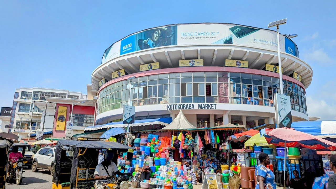 A walk through an African Market | Kotokoraba Market | Cape Coast | Ghana
