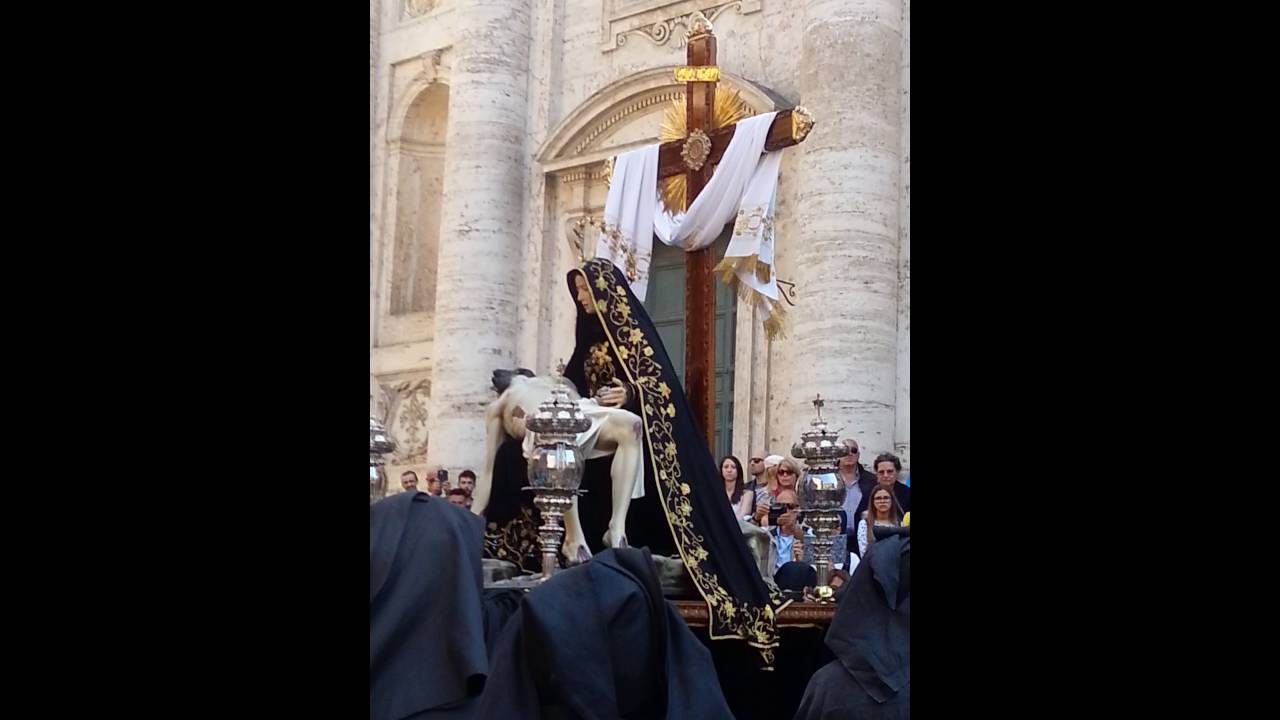 Ritirata della Pietà di Molfetta nella Basilica di San Giovanni dei fiorentini -Roma (22 maggio 2016