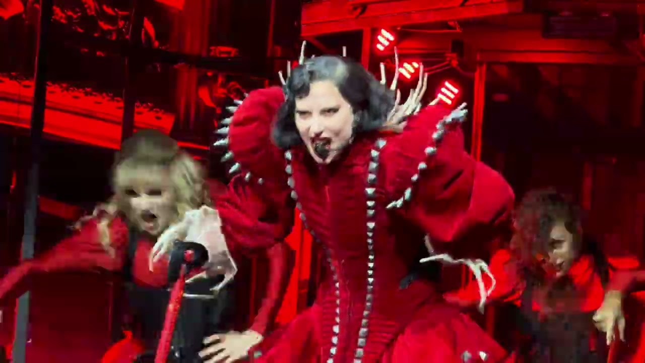 LADY GAGA BLOODY MARY/ABRACADBRA/JUDAS/AURA/SCHEIBE THE MAYHEM BALL TOUR LAS VEGAS 7.18.25