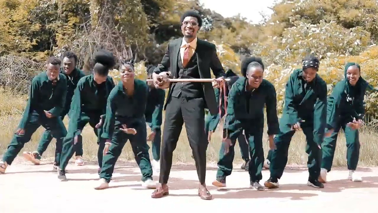 FAKA FAKA sabuwar wakar hausa by Yahaya Messi Sabon Oji. Original music video